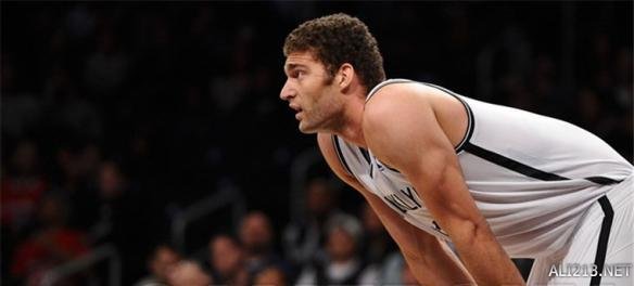 埃及媒体：马尔穆什因与女友订婚将缺席对乌兹别克斯坦的比赛