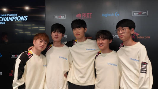 国际米兰三后卫体系稳固