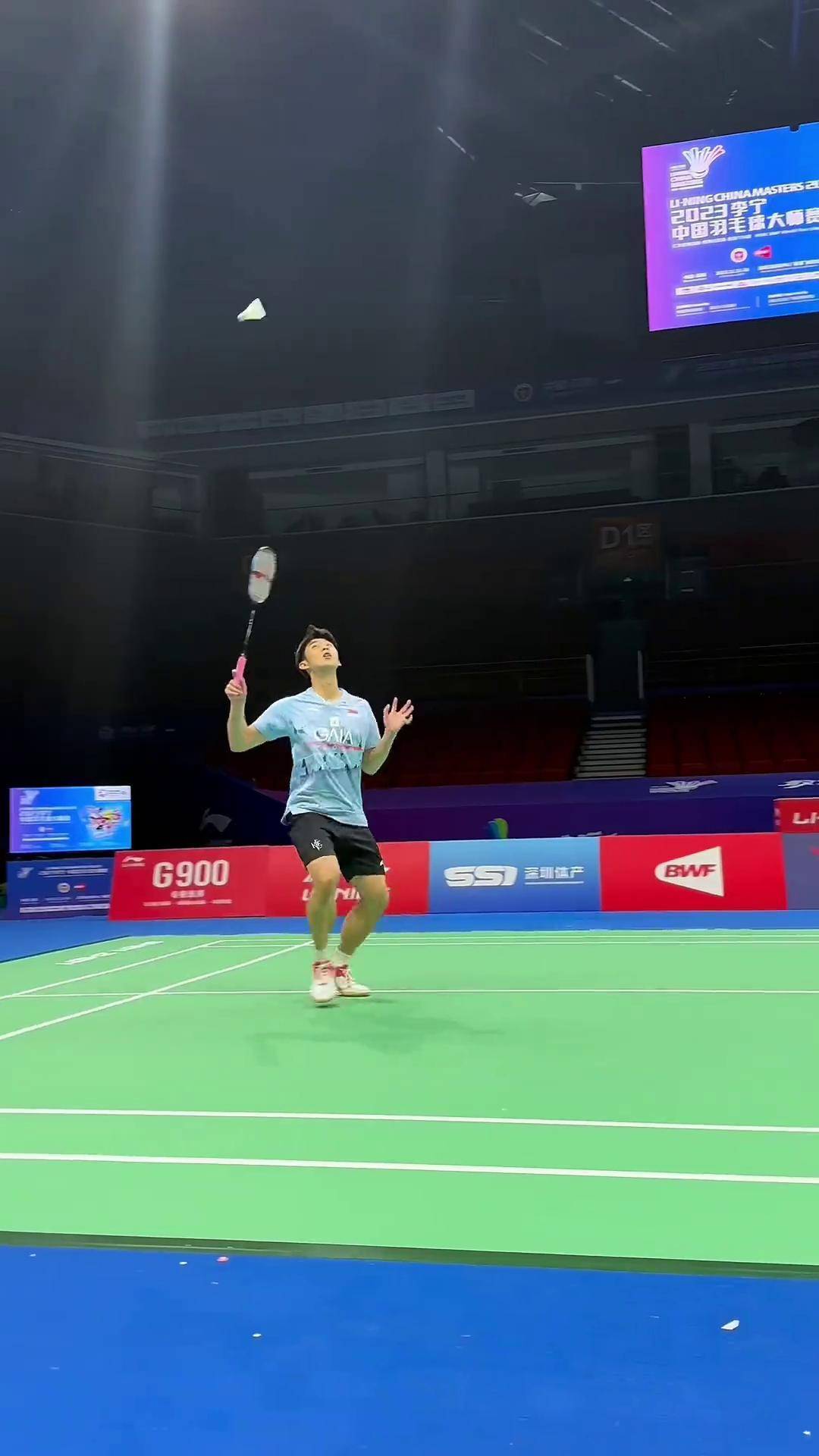 不仅依赖于 不仅依赖于